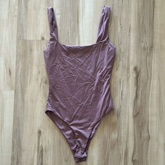 Mauve bodysuit - Picture 1 of 2